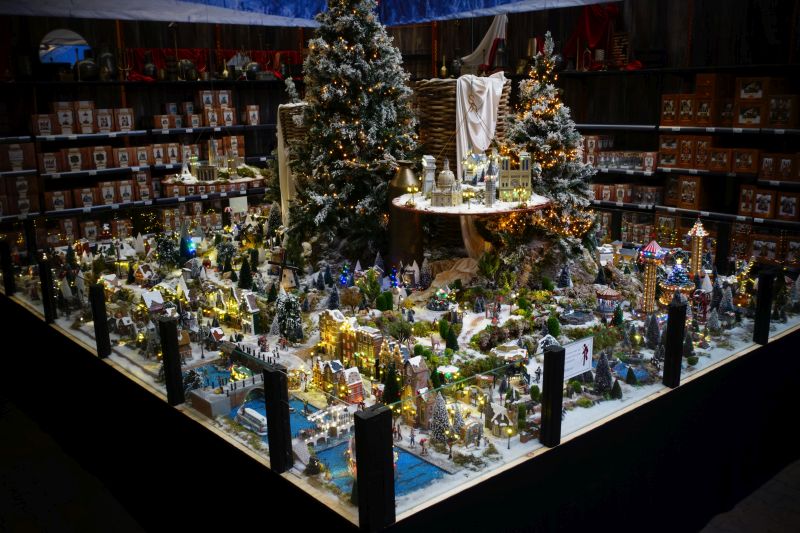 Luville Kerstdorp tuincentrum OSdorp 2024