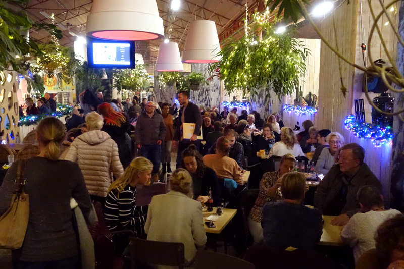 Geniet van een hapje en drankje bij restaurant 't Tuinterras