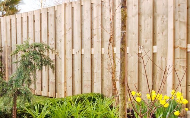 Nieuwe schutting plaatsen met tuincentrum osdorp