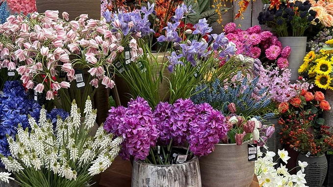 20% korting op zijden bloemen