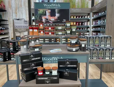 Een glimp van onze interieurparfum afdeling!