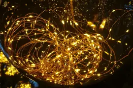 Anna's Collection LED bal 125 lampjes smokey Ø 25cm, classic warm - afbeelding 3