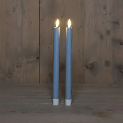 Anna's Collection LED dinerkaars 3d flame 24 cm lichtblauw 2 stuks - afbeelding 1