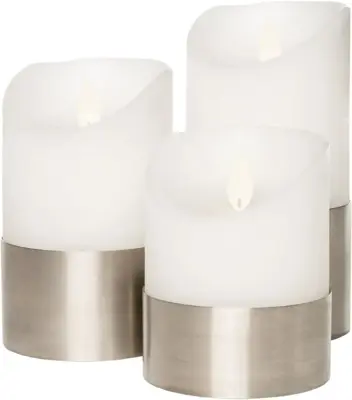 Anna's Collection LED kaars wax rustiek bewegende vlam met zilveren ring wit Ø 7,5 x 15cm 3 stuks - afbeelding 1