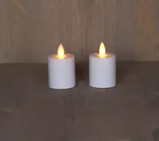 Anna's Collection LED votief kaars flame effect rustiek set 8x4.5cm wit 2 stuks - afbeelding 1