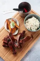 Barbecook snijplank uit bamboe met sapgeul 43x28x2cm fsc® - afbeelding 2