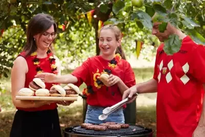 Barbecook snijplank uit bamboe met sapgeul 43x28x2cm fsc® - afbeelding 3