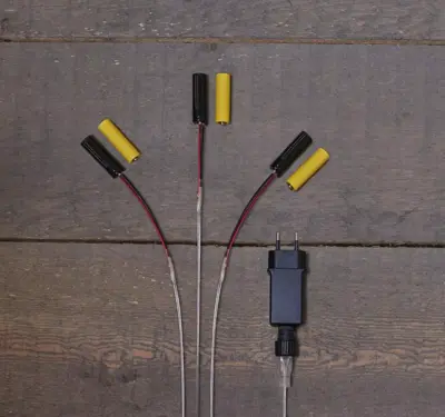 Batterij adapter met transformator (3x2aa) 4m aanloopsnoer/ip20 - afbeelding 1