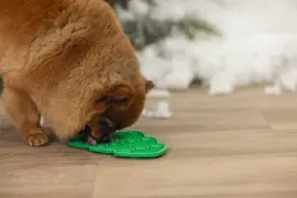 Beeztees likmat voor honden Kerstboom siliconen 23x16x1cm groen - afbeelding 7