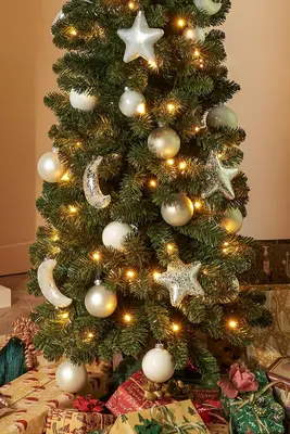 Black Box Trees Charlton Pilar grote verlichte kunstkerstboom groen 260cm - 230 lampjes - afbeelding 3