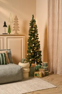 Black Box Trees Charlton Pilar verlichte kunstkerstboom groen 215cm - 160 lampjes - afbeelding 2