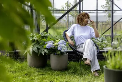 Capi urban bol smooth nl kunststof bloempot 35x34 cm warme taupe - afbeelding 5