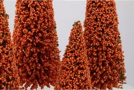 Daan Kromhout Design kerstfiguur kunststof kerstboom berry 11x11x30cm oranje - afbeelding 3