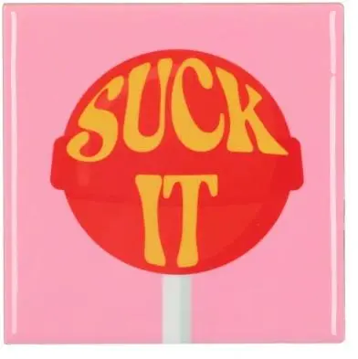Daan Kromhout Design tegeltje keramiek suck it 10x10cm pink
