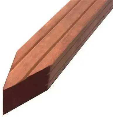 Elephant geschaafde paal Kapur hardhout 70x70mm 4-zijdig V-groeven en gepunt 3,05m - afbeelding 1