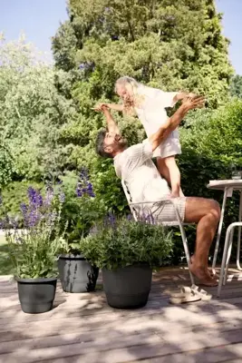 elho bloempot amiga rond d40 h29cm Antraciet - afbeelding 9