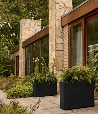 Elho June Brick Divider 80 - Zwart - L 79 x B 29 x H 59 cm - Binnen en Buiten - 100% gerecycled - afbeelding 4