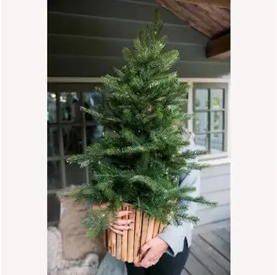 Everlands Grandis verlichte kunstkerstboom op batterijen groen 90cm, 80 lampjes - afbeelding 3