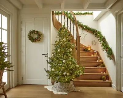 Everlands Norway grote verlichte kunstkerstboom groen 240cm, 1100 lampjes - afbeelding 6