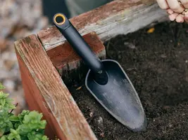 Fiskars Solid Bloemenschepje - 8 cm Werkbreedte - afbeelding 4