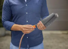 GARDENA Cleansystem borstel M zacht met slangaansluiting - afbeelding 2