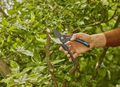 Gardena PremiumCut Pro Snoeischaar – Voor krachtig en precies snoeien van vers hout - afbeelding 5