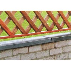 Hardhouten trellisschermen