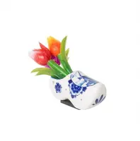 Heinen Delfts Blauw magneet klomp met tulpen