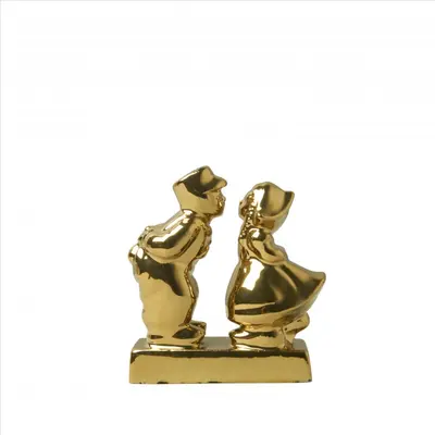 Heinen Delfts Blauw ornament keramiek kissing couple 7.5x3.5x8cm goud