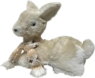 Kerstfiguur kunststof hert liggend fluffy 27x13x22cm wit