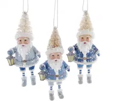 Kurt S. Adler kunststof kerstbal kerstman met lantaarn 11cm blauw, zilver  - afbeelding 1