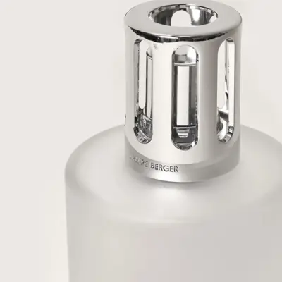 Lampe Berger giftset brander illusion givrée black angelica 250 ml - afbeelding 3