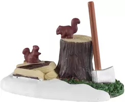 Lemax axe and logs kerstdorp accessoire 2020 - afbeelding 1