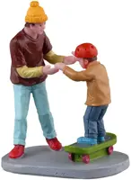 Lemax beginner boarder kerstdorp figuur type 2 Caddington Village 2023 - afbeelding 1