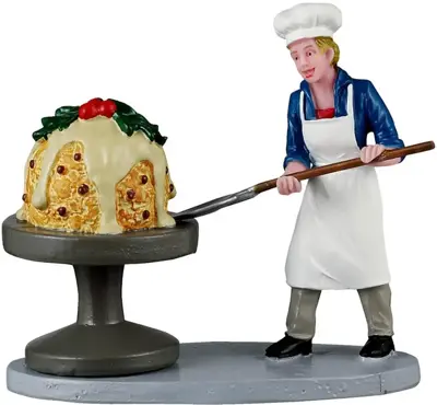 Lemax biggest christmas pudding! kerstdorp figuur type 2 Caddington Village 2024 - afbeelding 1
