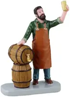 Lemax brewmaster kerstdorp figuur type 2 Caddington Village 2024 - afbeelding 1