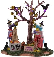 Lemax decorating the spooky tree verlicht tafereel Spooky Town 2026 - afbeelding 1