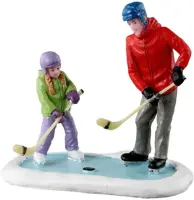 Lemax father daughter practice time kerstdorp figuur type 2 Vail Village 2023 - afbeelding 1