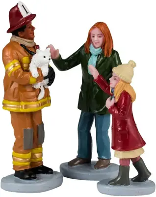 Lemax fireman to the rescue s/3 kerstdorp figuur type 3 2024 - afbeelding 1