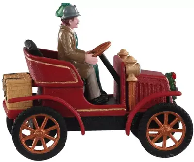 Lemax first car in town kerstdorp tafereel Caddington Village 2020 - afbeelding 2