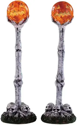 Lemax lighted lantern bone post, set of 2, verlichte straatlantaarn Spooky Town 2020 - afbeelding 1