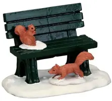 Lemax park bench in winter kerstdorp accessoire Caddington Village 2015