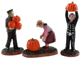 Lemax pumpkin pickers s/3 halloween figuur Spooky Town 2018 - afbeelding 1