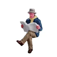Lemax reading morning papers kerstdorp figuur type 1 2017 - afbeelding 1