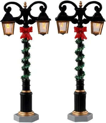 Lemax splendid lights, set of 2 verlichte straatlantaarn Caddington Village 2023 - afbeelding 1