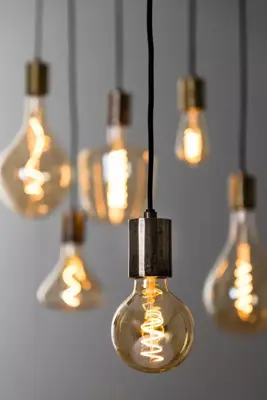 Light & Living lichtbron LED globe dimbaar 9.5x14cm e27 4w amber - afbeelding 3