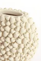 Light & Living vaas polyresin raspberry 32.5x18x28.8cm crème - afbeelding 2