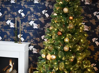 National Tree Company Shimmery Golden Bristle kunstkerstboom goud & groen 228cm - afbeelding 5