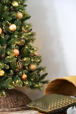 National Tree Company Shimmery Golden Bristle kunstkerstboom goud & groen 228cm - afbeelding 2