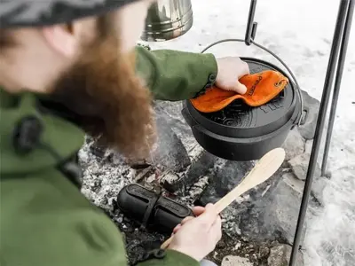 Petromax dutch oven ft6 met pootjes 5,5 liter - afbeelding 4